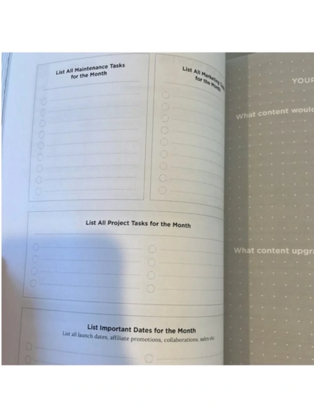 Content planner workbook editorial blogging goals create on year calendar blog
